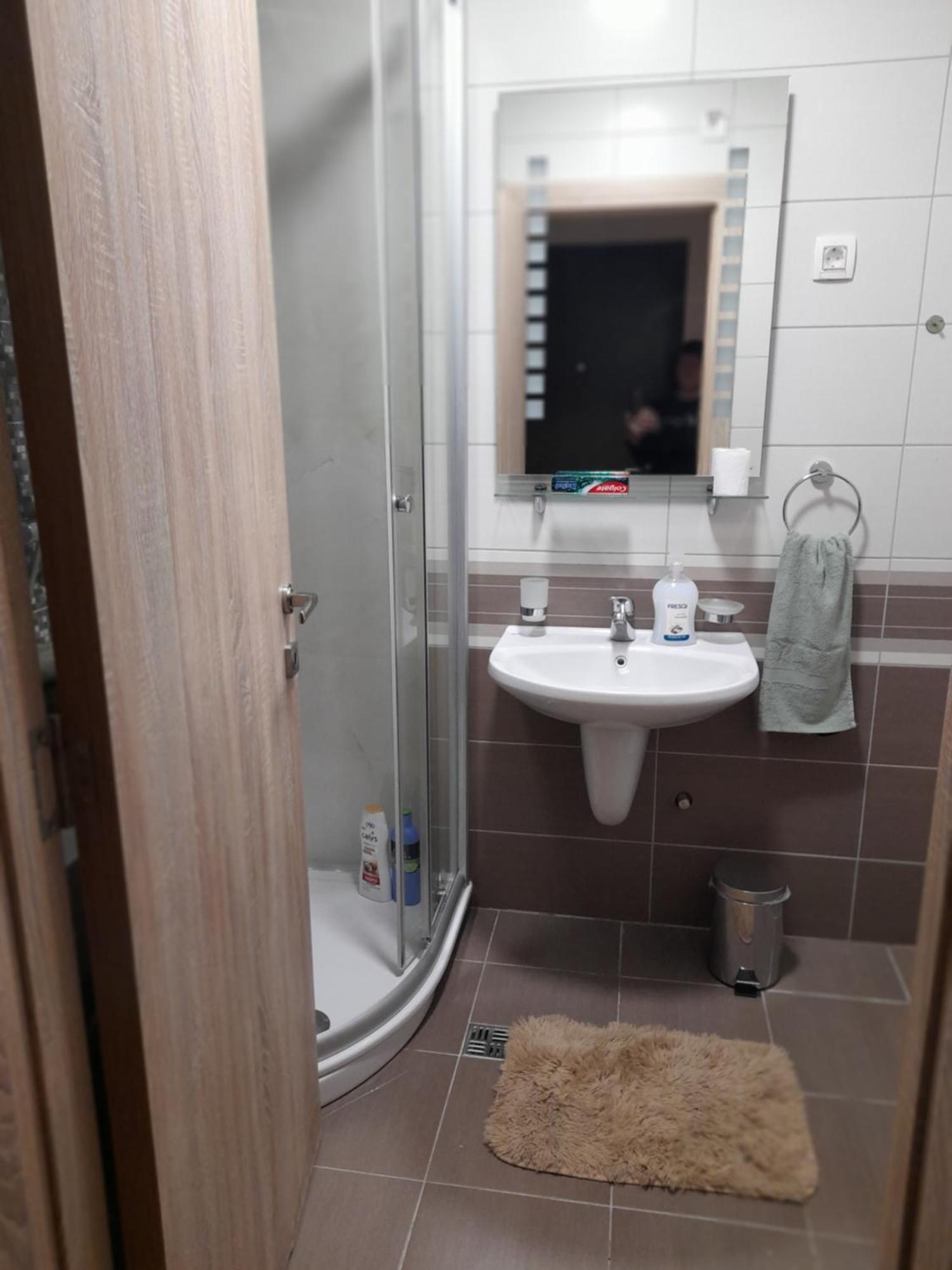 Ferienwohnung Ogi Apartman Podgorica Exterior foto